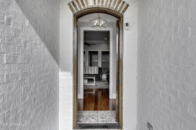 NEW PRICE!!! WELCOME TO 705 QUEENS CT. in the Gated Kensington - photo 11