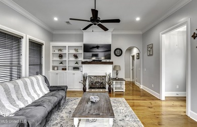 NEW PRICE!!! WELCOME TO 705 QUEENS CT. in the Gated Kensington - photo 16