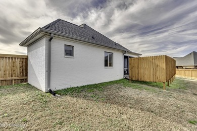 NEW PRICE!!! WELCOME TO 705 QUEENS CT. in the Gated Kensington - photo 48
