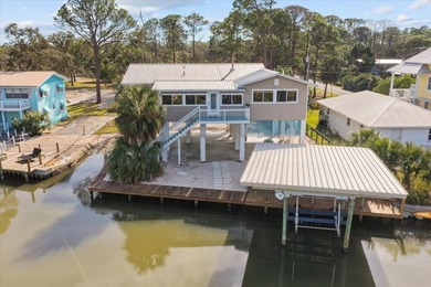 Waterfront Living in Cedar Key - Fully Furnished & Move-In Ready - photo 13