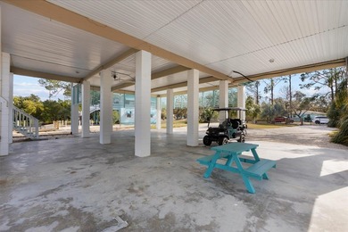 Waterfront Living in Cedar Key - Fully Furnished & Move-In Ready - photo 18
