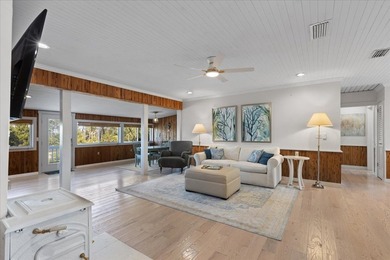 Waterfront Living in Cedar Key - Fully Furnished & Move-In Ready - photo 39