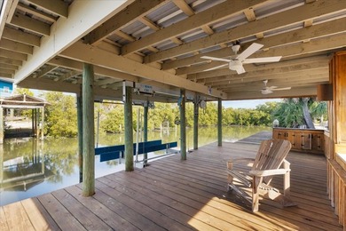 Waterfront Living in Cedar Key - Fully Furnished & Move-In Ready - photo 44