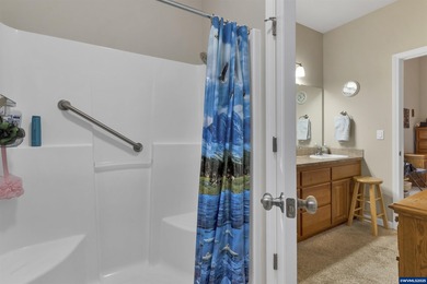 Beautiful single-level home in a private Turner subdivision