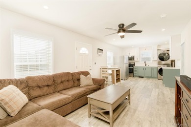 Located in a waterfront manufactured home community in Islip - photo 6