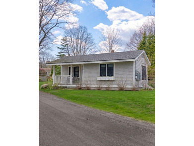 This is a wonderful opportunity to own a charming one-bedroom - photo 4