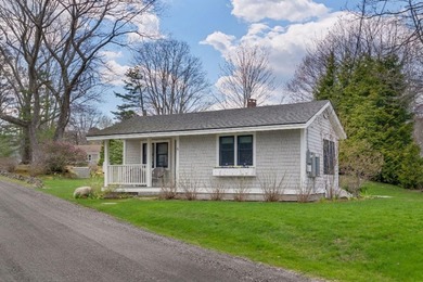 This is a wonderful opportunity to own a charming one-bedroom - photo 5