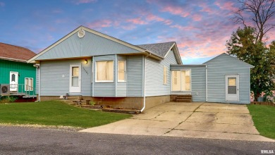 Lake Home For Sale in Chillicothe, Illinois