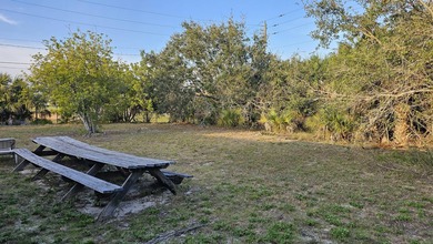 Embrace the coastal lifestyle with this charming fixer-upper - photo 21