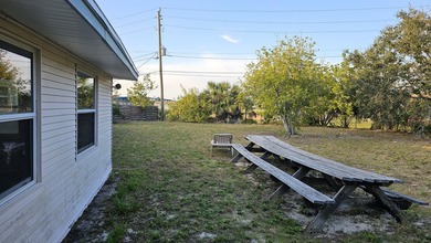 Embrace the coastal lifestyle with this charming fixer-upper - photo 23