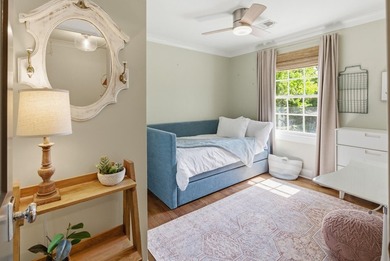 HARLESTON VILLAGE PIED-A-TERRE! Imagine living in the heart of - photo 24