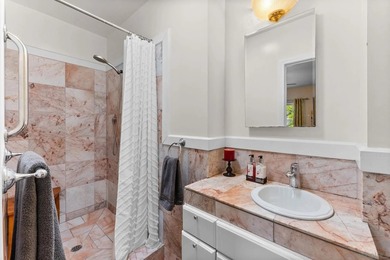Experience the timeless charm of a quintessential Spanish home - photo 24