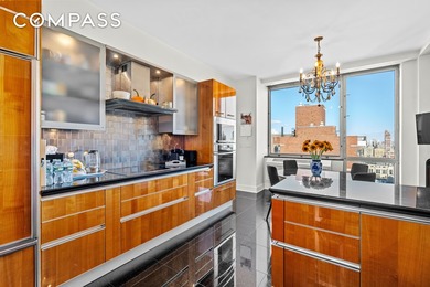 Showings must be scheduled and coordinated a few days in advance - photo 9