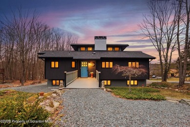 Windemere Pond Home For Sale in Lake Ariel Pennsylvania