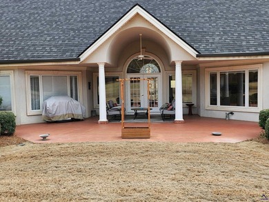 Stunning golf course home located in the highly sought-after The - photo 6