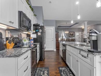 Welcome to 508 Sedona Ct, a stunning 3-bedroom, 2-bathroom home - photo 13