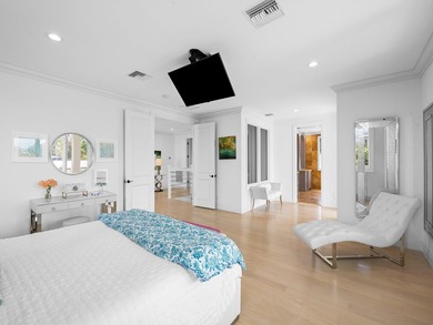 Experience exceptional deepwater living in the prestigious Las - photo 21