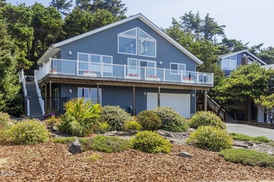 Beautifully maintained Oregon Coast home has just become - photo 1