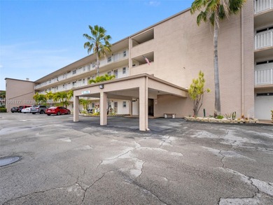 Turnkey, furnished, and top-floor living in a well-maintained