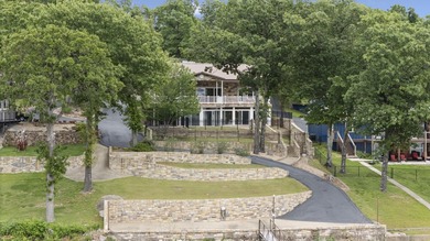 Luxury waterfront living meets privacy and unforgettable Grand - photo 3
