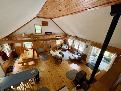 Escape to the beauty of Maine with this charming cottage - photo 22