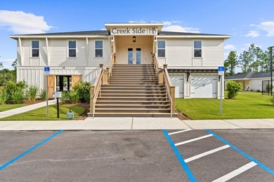 Charming Cottage in Highly Sought-After Hammock Bay! Perfect for - photo 42