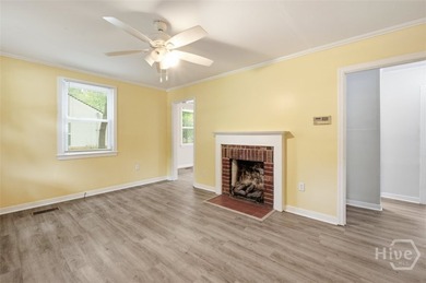 Rare opportunity to own a property with incredible flexibility - photo 3