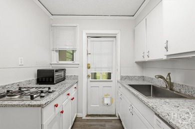 Rare opportunity to own a property with incredible flexibility - photo 7