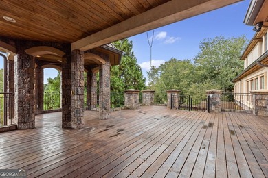 Welcome to a truly majestic residence nestled in the foothills - photo 13
