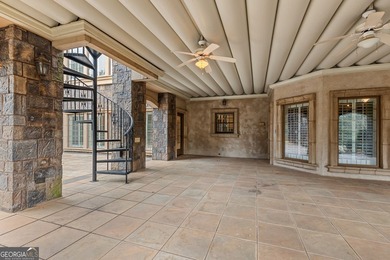 Welcome to a truly majestic residence nestled in the foothills - photo 19