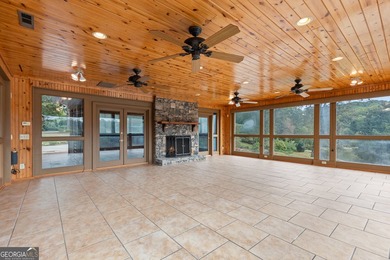 Welcome to a truly majestic residence nestled in the foothills - photo 22