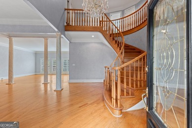 Welcome to a truly majestic residence nestled in the foothills - photo 27