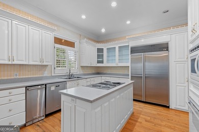 Welcome to a truly majestic residence nestled in the foothills - photo 40