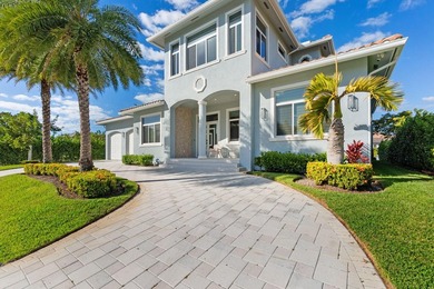 Luxury fully furnished waterfront move in ready. Soaring 24 foot - photo 4