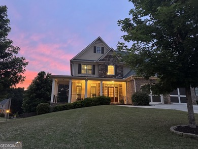 WALK TO DOWNTOWN ACWORTH from this 3-SIDED BRICK, timeless - photo 1