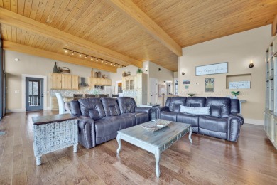Upscale design, convenience & panoramic views define this Smith - photo 12