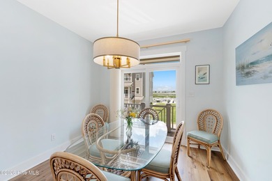 Marinafront 3-bedroom, 3.5-bath townhome in desirable Inlet Cove - photo 13