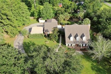 Welcome to a truly exceptional property that combines elegant - photo 3