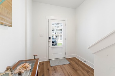 Marinafront 3-bedroom, 3.5-bath townhome in desirable Inlet Cove - photo 34