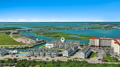 Marinafront 3-bedroom, 3.5-bath townhome in desirable Inlet Cove - photo 48