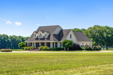 Realtor is related to seller. Escape to your own private - photo 4