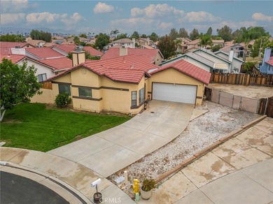 Diamond Valley Lake Home Active Under Contract in Hemet California