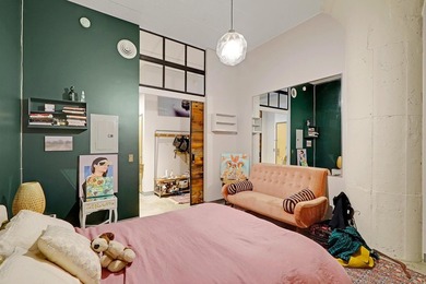 Located in Minneapolis' historic Mill District neighborhood - photo 11