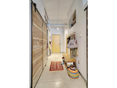Located in Minneapolis' historic Mill District neighborhood - photo 17
