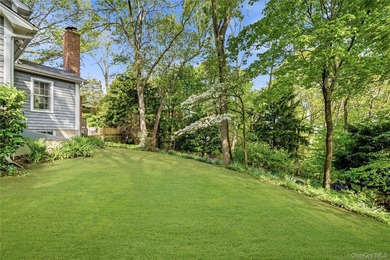 Welcome to this stately, immaculately maintained 4 bedroom, 2.5 - photo 39