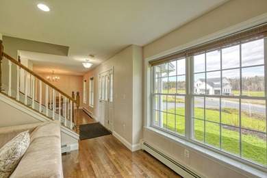 This beautiful 3-bedroom, 2.5-bath home offers space, comfort - photo 8