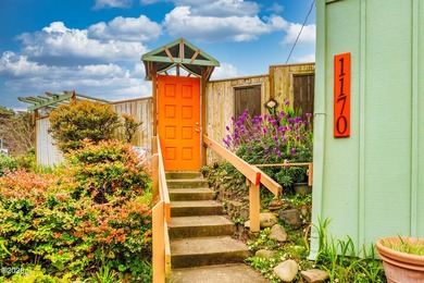 Mid-town beauty with large decks and ocean and surf views from - photo 7