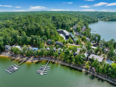 The most private home in beautiful Silverock Cove where luxury - photo 6