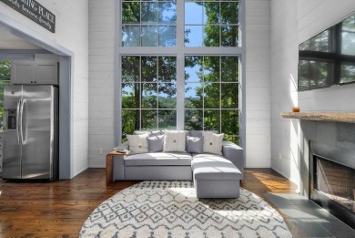 The most private home in beautiful Silverock Cove where luxury - photo 8
