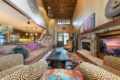 Located adjacent to the Jack Nicklaus Signature Golf Course at - photo 5